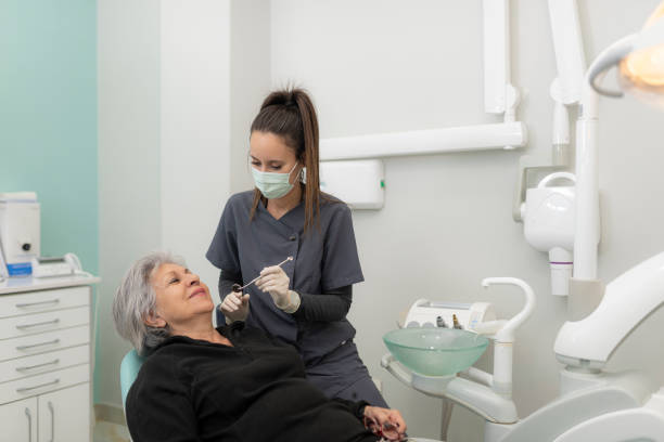 Best Emergency Dental Care for Broken or Chipped Teeth in Hawaiian Gardens, CA